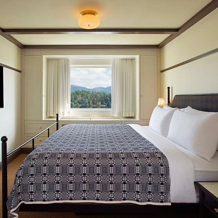 Grand Adirondack Hotel, Lake Placid, A Tribute Portfolio Hotel Extérieur photo