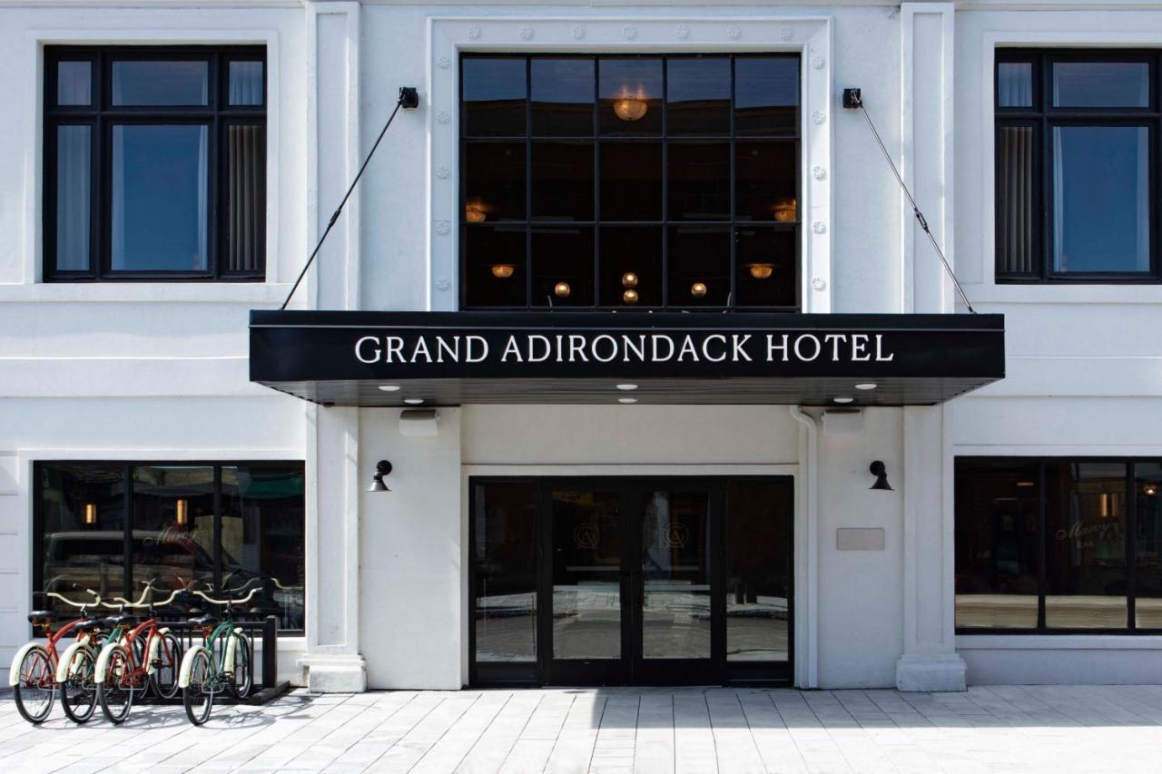 Grand Adirondack Hotel, Lake Placid, A Tribute Portfolio Hotel Extérieur photo