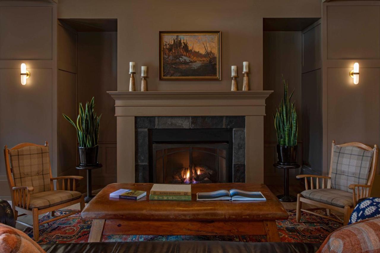 Grand Adirondack Hotel, Lake Placid, A Tribute Portfolio Hotel Extérieur photo