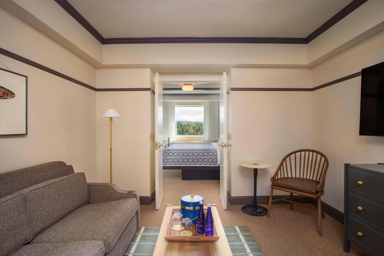 Grand Adirondack Hotel, Lake Placid, A Tribute Portfolio Hotel Extérieur photo